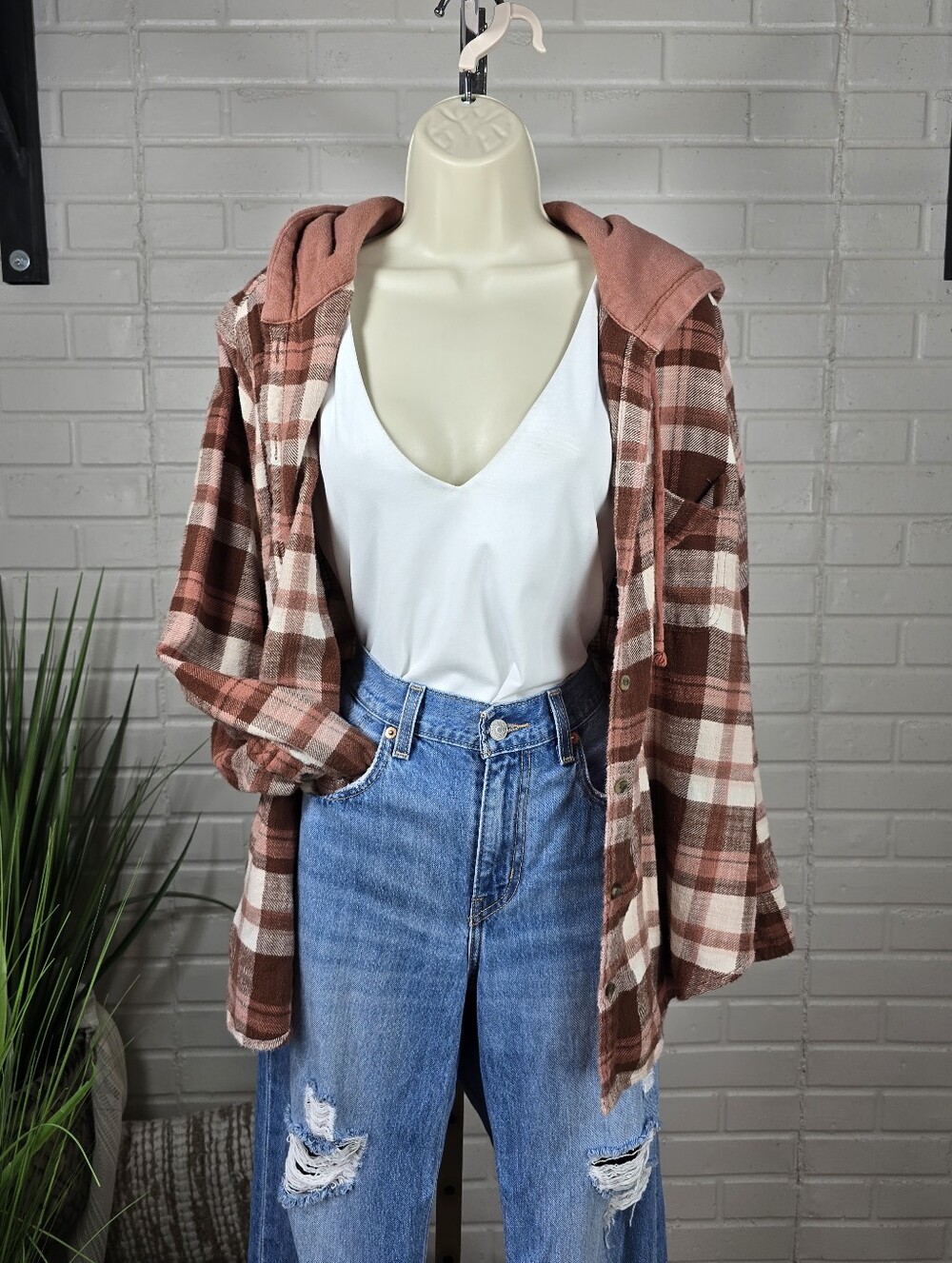 American Eagle Plaid Hooded Shacket in Rust Medium